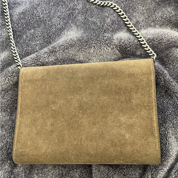 Gucci Dionysus Wallet on A Chain - Picture 5 of 5